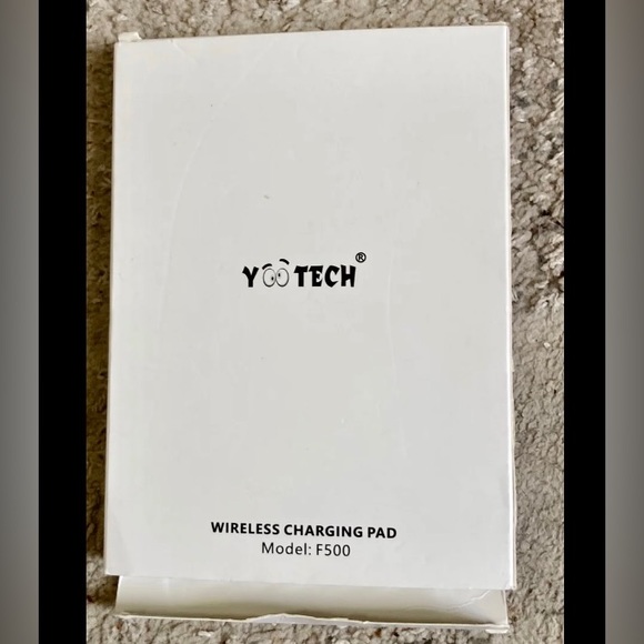 New WIRELESS CHARGING PAD - Picture 2 of 2